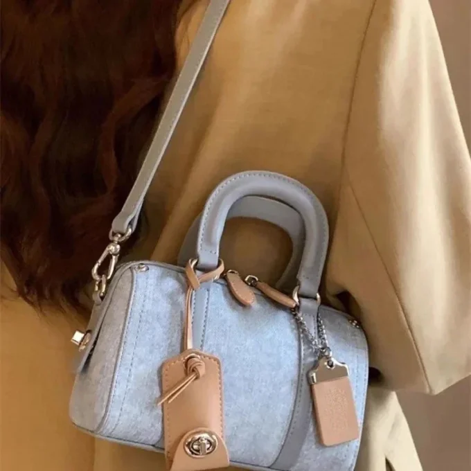Luxury Bag Platinum Blue Sea Pillow Bag for Women's Handbag 2024 New Versatile Single Shoulder Crossbody Bag Designer Bags