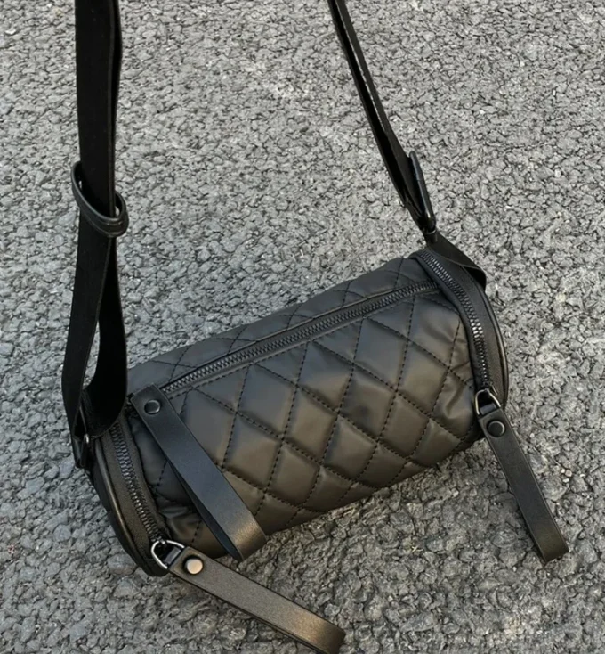 Rhombus Cylindrical Bag For Women Black Leather Crossbody Bag Fashion Bucket Bag Casual Shoulder Bag Outdoor Sports Pillow Bag