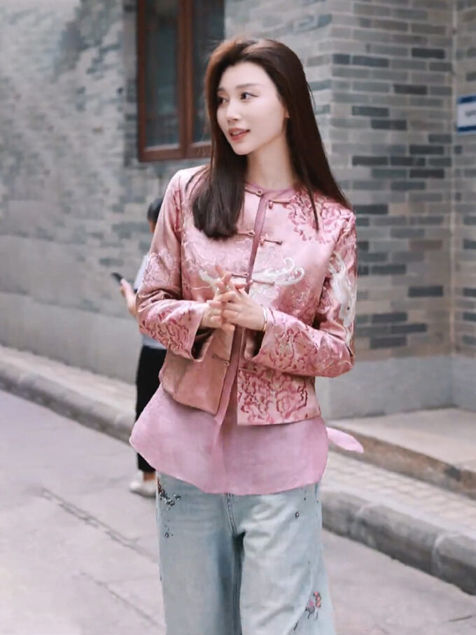 Chinese style Songjin jacquard jacket + pink shirt