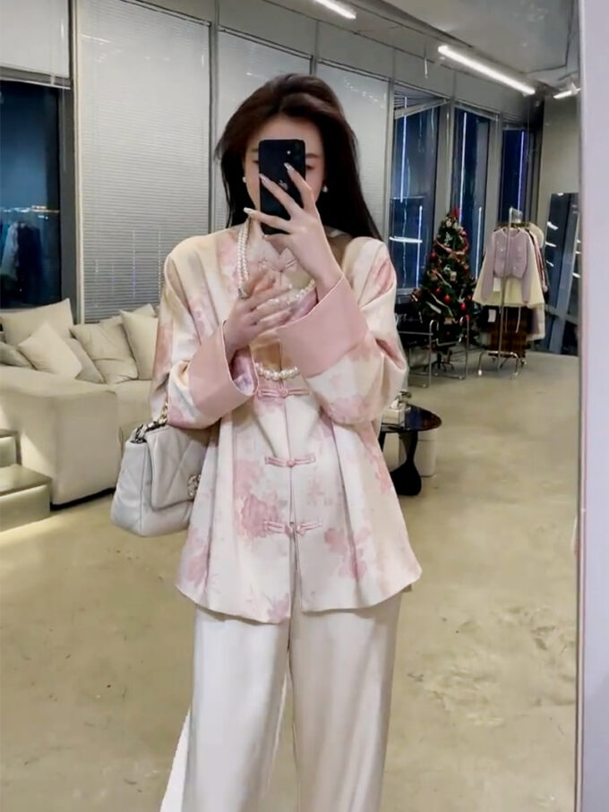 Chinese style buttoned pink coat women