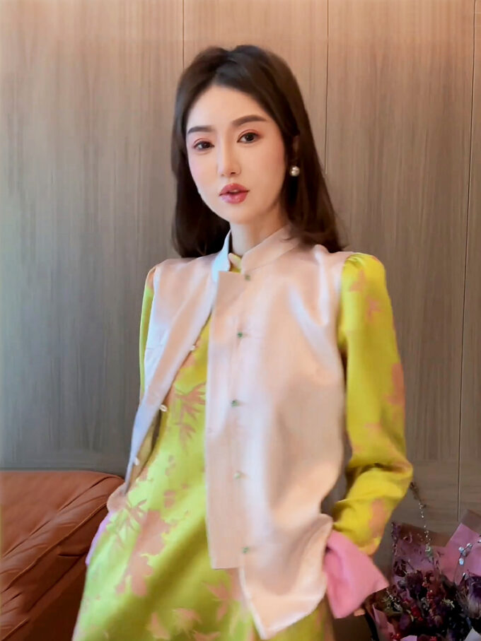 New Chinese style yellow print improved cheongsam dress for women