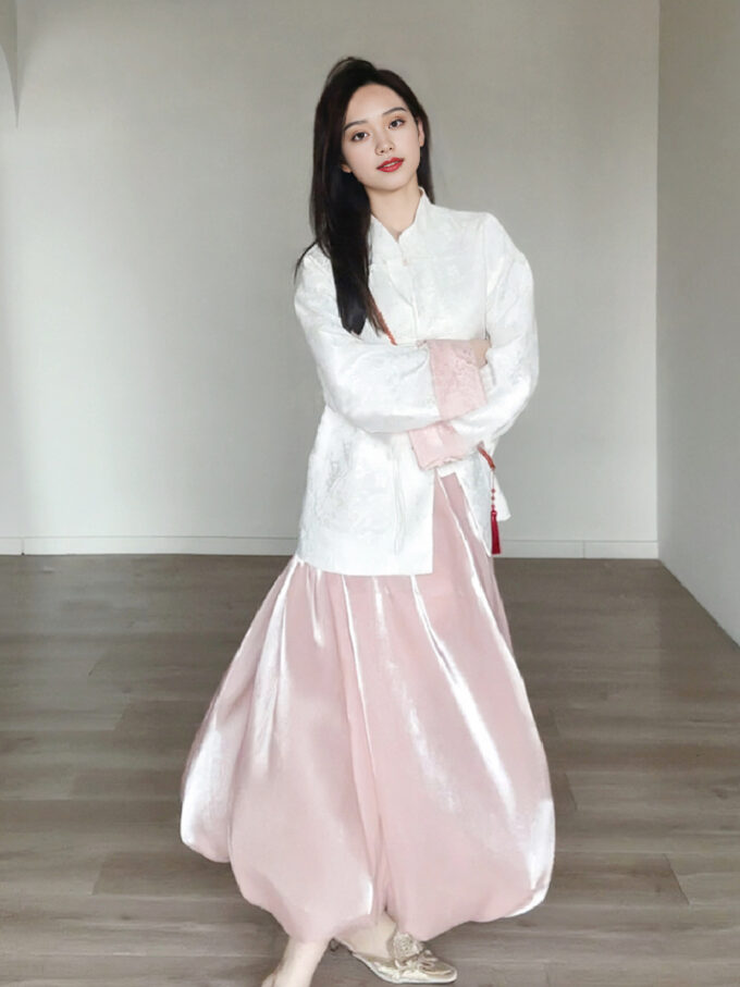 New Chinese style suit buttoned white coat + pink skirt two-piece suit