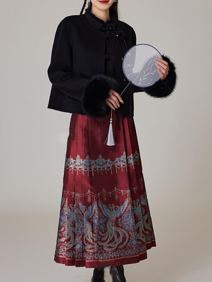 New Chinese style buttoned quilted jacket + red horse-faced skirt New Year two-piece suit