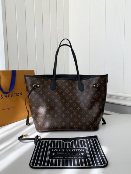 Product details Louis Vuitton Counter Seasonal NewNEVERFULL INSIDE OUT Medium shopping Bag M12061 Size: 28*14*31cm