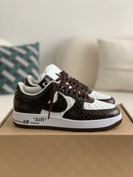 LOUIS VUITTON x NIKE AIR FORCE 1 SNEAKER