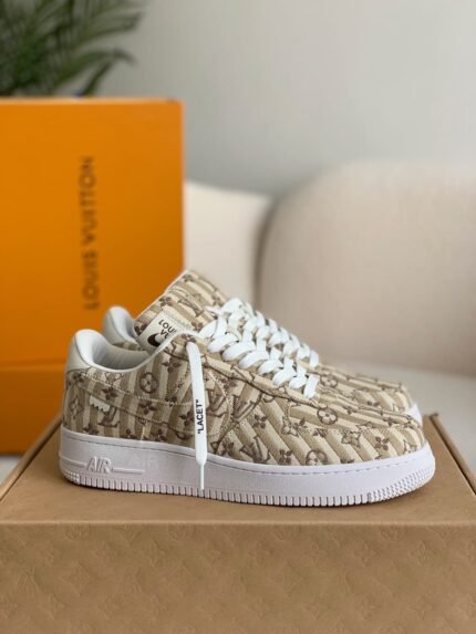 LOUIS VUITTON x NIKE AIR FORCE 1 SNEAKER