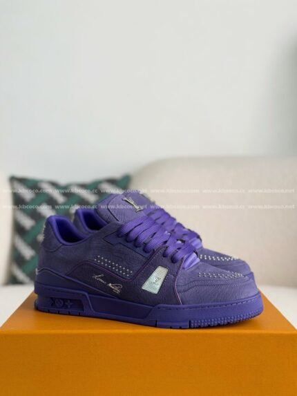 LOUIS VUITTON TRAINER SNEAKERS