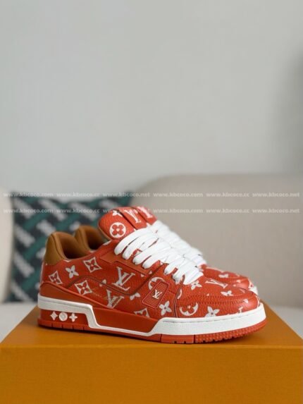LOUIS VUITTON TRAINER SNEAKERS