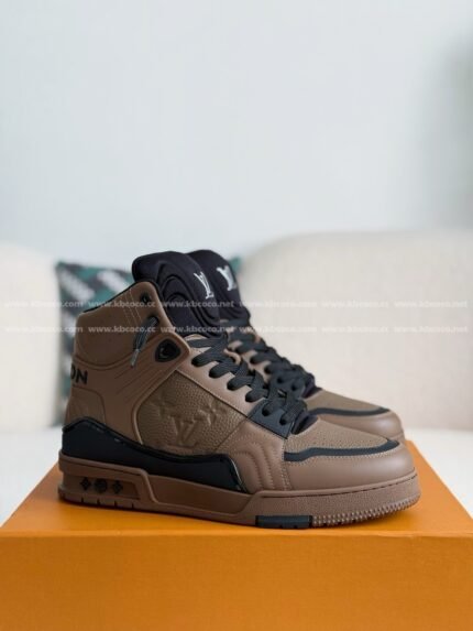 Louis Vuitton Trainers High-Top Plimsolls