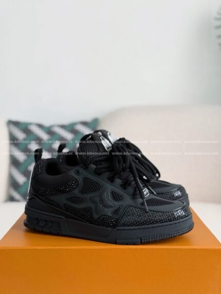 LOUIS VUITTON RUNNER TATIC SNEAKERS