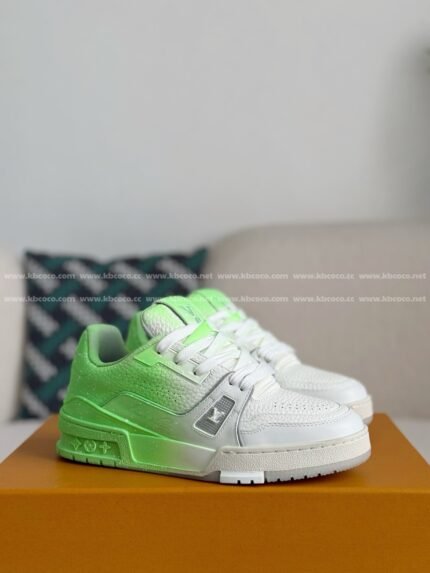 LOUIS VUITTON TRAINER SNEAKERS