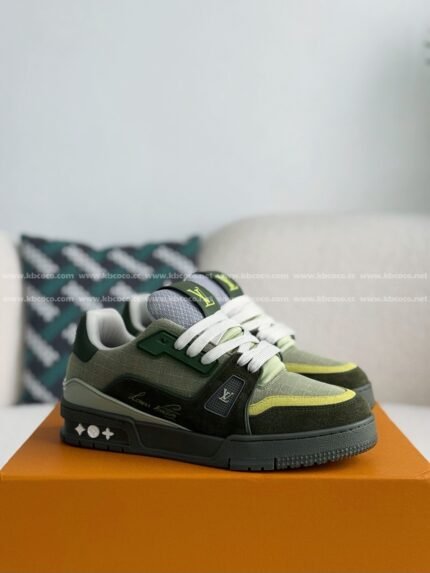 LOUIS VUITTON TRAINER SNEAKERS