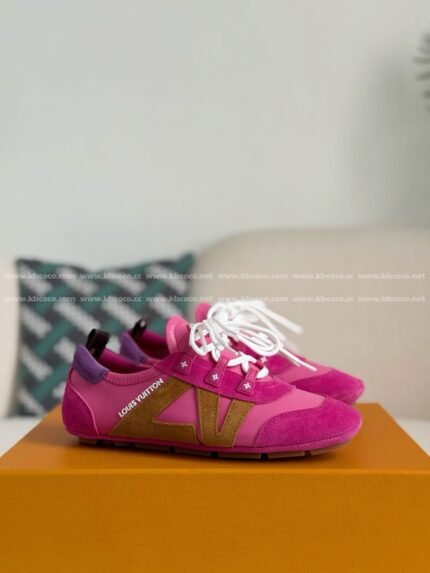 LOUIS VUITTON SNEAKERINA