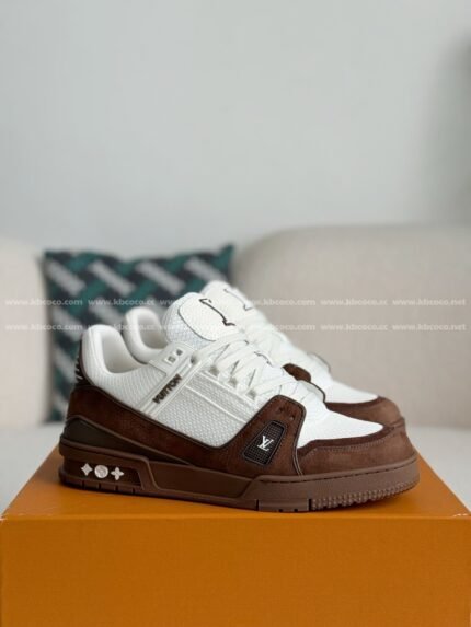LOUIS VUITTON TRAINER SNEAKERS