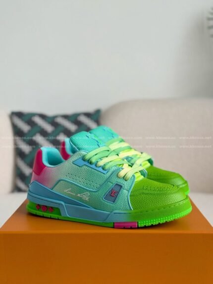 LOUIS VUITTON TRAINER SNEAKERS