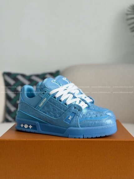 LOUIS VUITTON TRAINER SNEAKERS