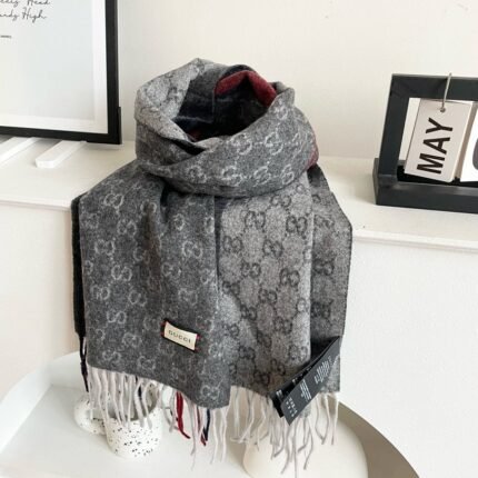 Gucci classic cashmere dark gray shawl scarf size: 70*200cm
