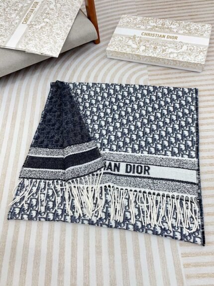 DIOR double-sided cashmere scarf with letters Size: 45*200cm