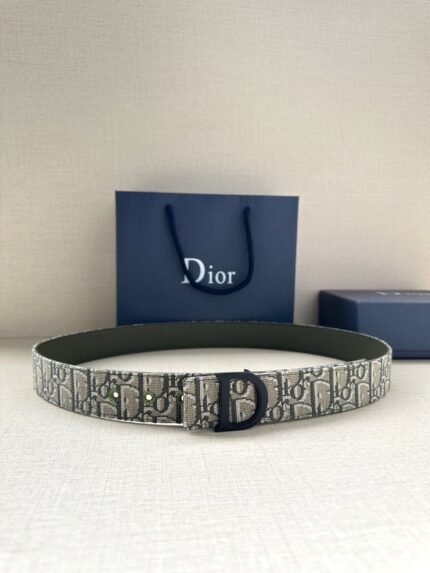 Dior belt buckle Width: 3.5cm