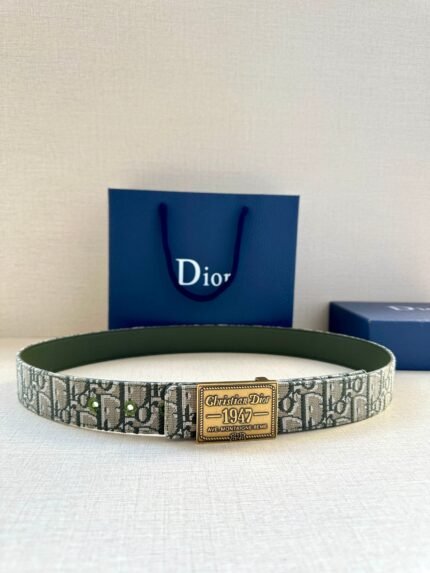Dior belt buckle Width: 3.5cm