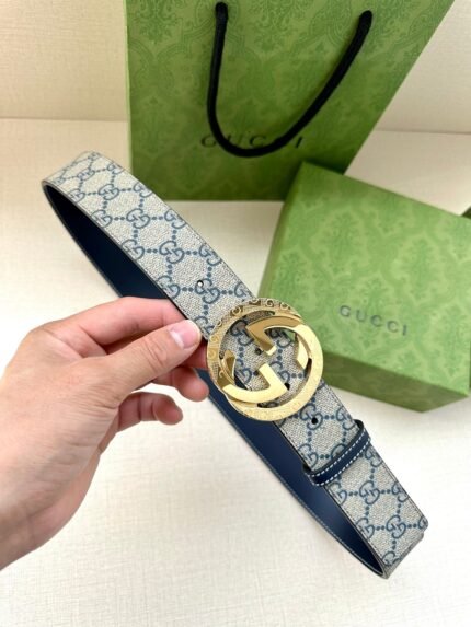 GUCCI GG Supreme interlocking double G buckle canvas belt Width: 3.8cm