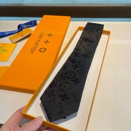 Louis Vuitton 100% high quality jacquard silk tie Size: 148 * 8CM