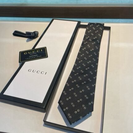 Gucci Small G LOGO 100% jacquard silk men's tie