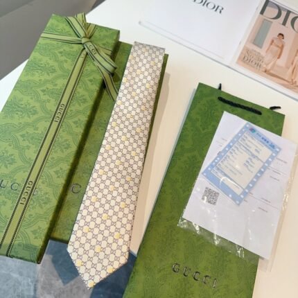 Gucci Interlocking G silk tie